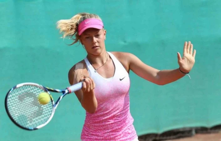 Yulia Putintseva - Dalma Galfi Yulia Putintseva - Dalma Galfi