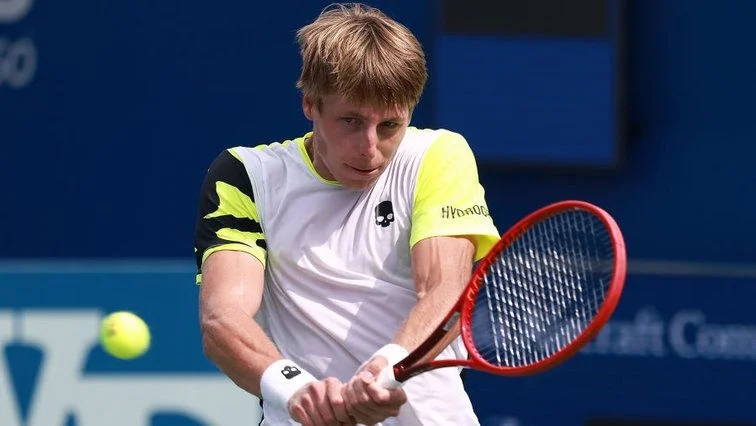 Ilya Ivashka - Matteo Berrettini