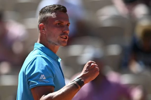 Lorenzo Sonego vs Marton Fucsovics Prediction and Betting Tips (20.09.2021) Lorenzo Sonego vs Marton Fucsovics Prediction and Betting Tips (20.09.2021)