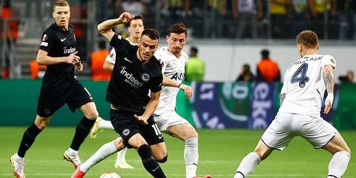 Eintracht Frankfurt - FC Koeln