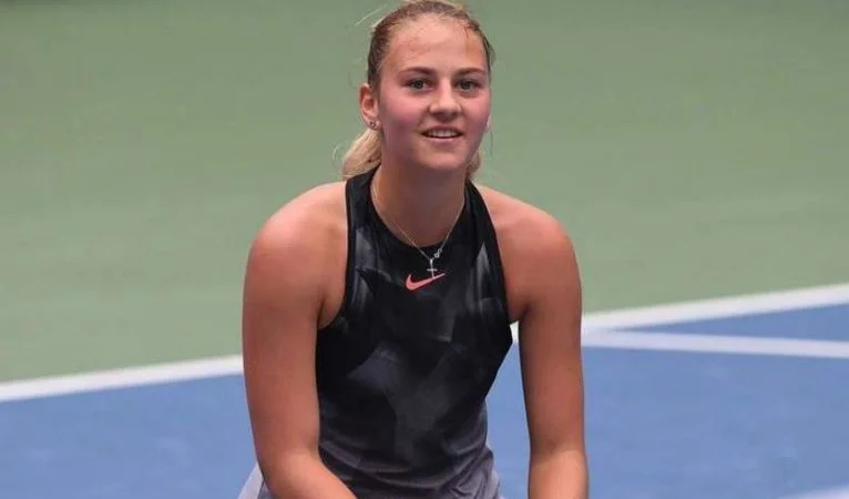 Kateryna Baindl - Marta Kostyuk Kateryna Baindl - Marta Kostyuk