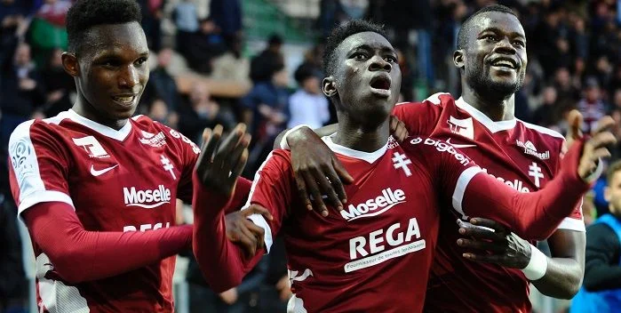 Angers - Metz Angers - Metz