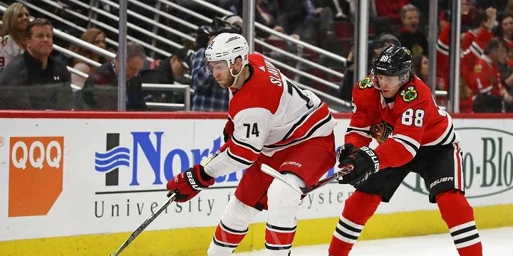 Chicago Blackhawks - Carolina Hurricanes Chicago Blackhawks - Carolina Hurricanes