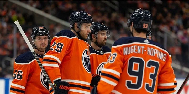 Edmonton Oilers - New York Rangers Edmonton Oilers - New York Rangers