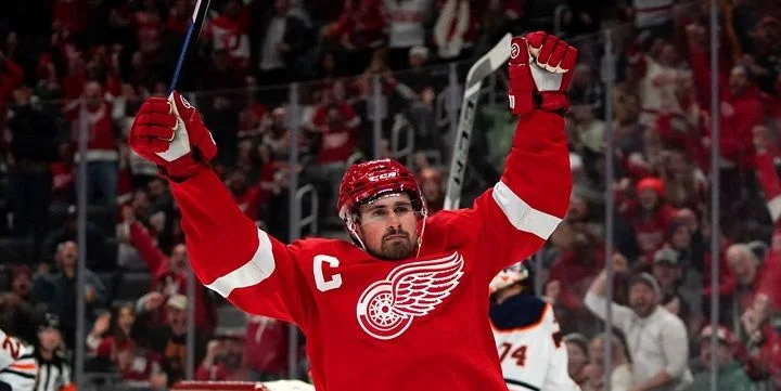 Detroit Red Wings - Montreal Canadiens Detroit Red Wings - Montreal Canadiens