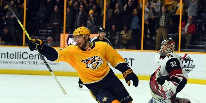 Nashville Predators - Arizona Coyotes