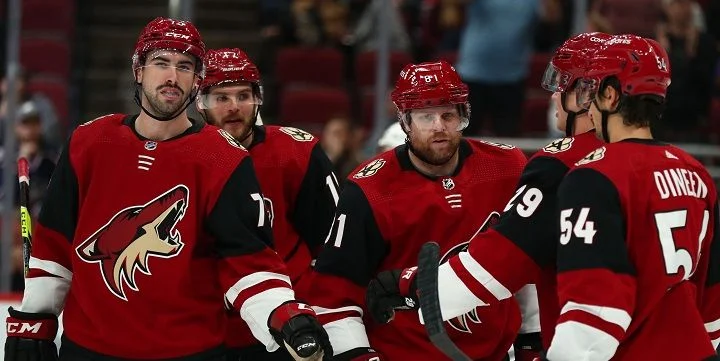 Arizona Coyotes - Detroit Red Wings Arizona Coyotes - Detroit Red Wings