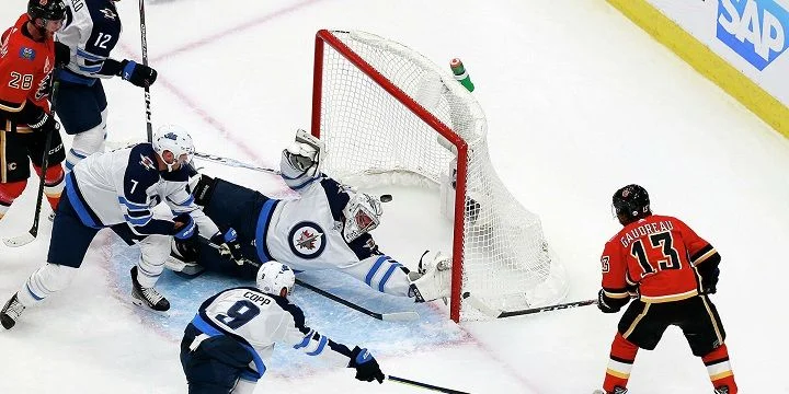 Calgary Flames - Winnipeg Jets