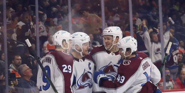 Colorado Avalanche - Detroit Red Wings Colorado Avalanche - Detroit Red Wings