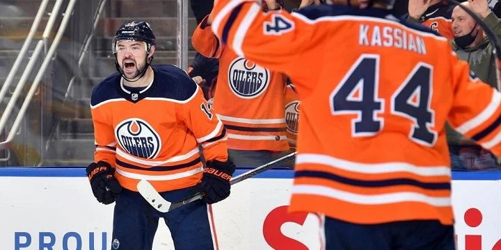Edmonton Oilers - Carolina Hurricanes Edmonton Oilers - Carolina Hurricanes