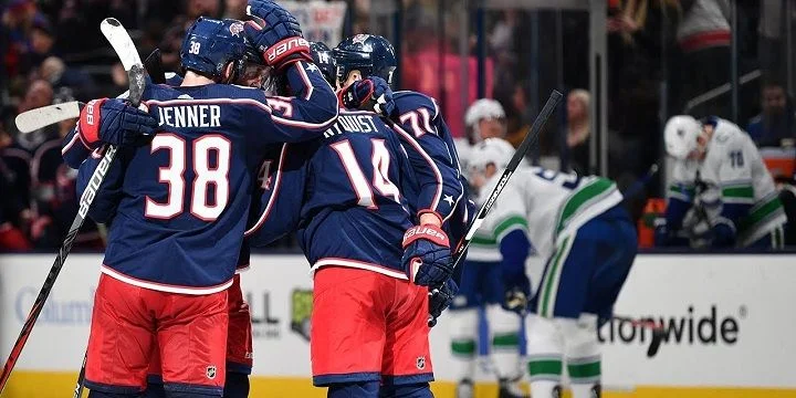 Vancouver Canucks - Columbus Blue Jackets Vancouver Canucks - Columbus Blue Jackets
