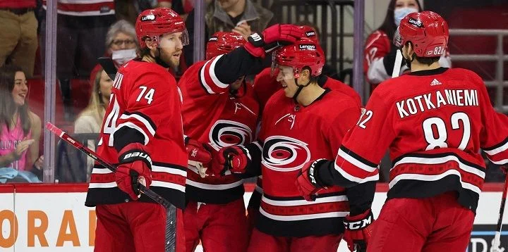 Carolina Hurricanes - Los Angeles Kings Carolina Hurricanes - Los Angeles Kings