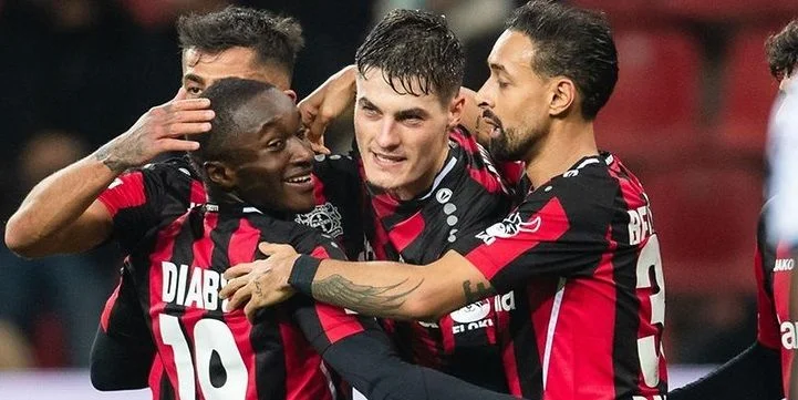 Freiburg - Bayer Leverkusen Freiburg - Bayer Leverkusen