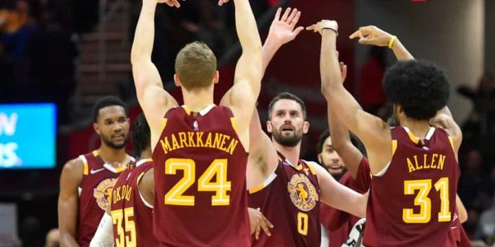 Atlanta Hawks - Cleveland Cavaliers Atlanta Hawks - Cleveland Cavaliers