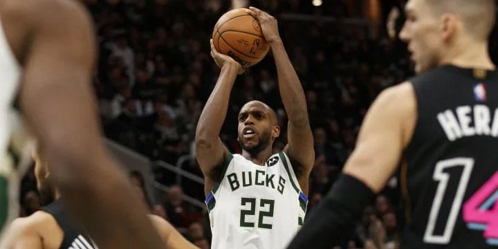 Dallas Mavericks - Milwaukee Bucks Dallas Mavericks - Milwaukee Bucks