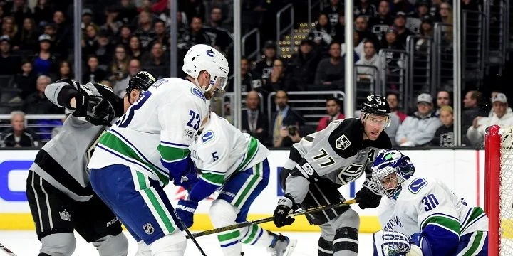 Los Angeles Kings - Vancouver Canucks Los Angeles Kings - Vancouver Canucks