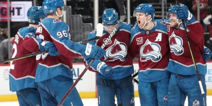 Colorado Avalanche - Anaheim Ducks Colorado Avalanche - Anaheim Ducks