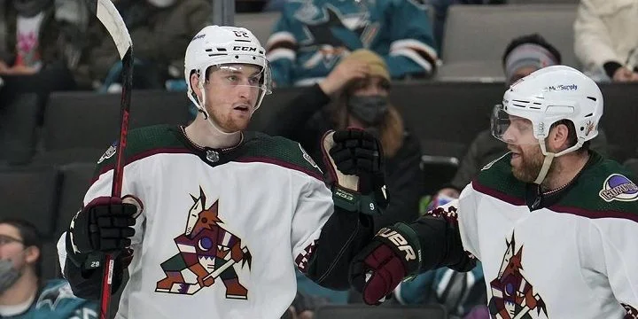 Arizona Coyotes - Winnipeg Jets Arizona Coyotes - Winnipeg Jets