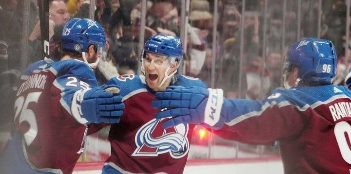 Colorado Avalanche - Winnipeg Jets Colorado Avalanche - Winnipeg Jets