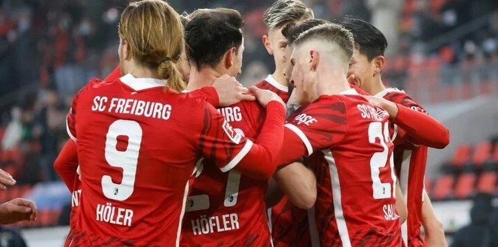 Freiburg - Arminia Bielefeld Freiburg - Arminia Bielefeld