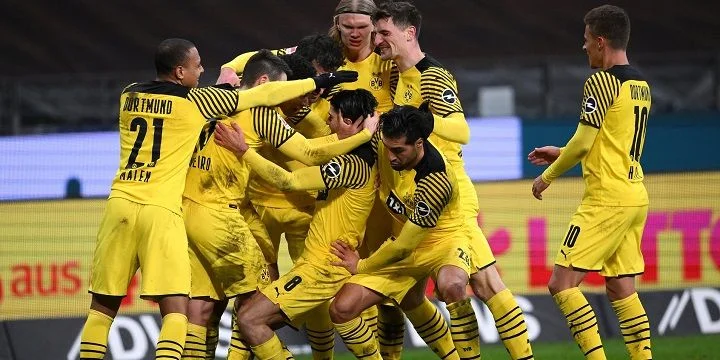 Borussia Dortmund - Freiburg Borussia Dortmund - Freiburg
