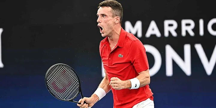 Roberto Bautista Agut - Stefano Travaglia Roberto Bautista Agut - Stefano Travaglia
