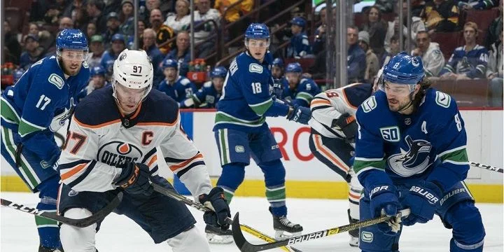 Vancouver Canucks - Edmonton Oilers