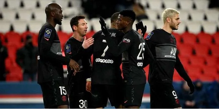 Paris Saint-Germain - Nice Paris Saint-Germain - Nice