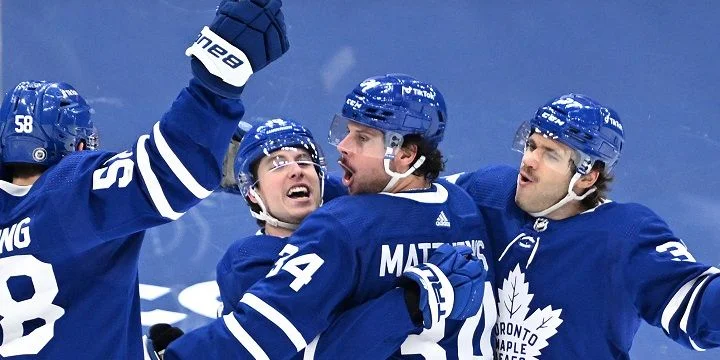 Toronto Maple Leafs - Carolina Hurricanes Toronto Maple Leafs - Carolina Hurricanes