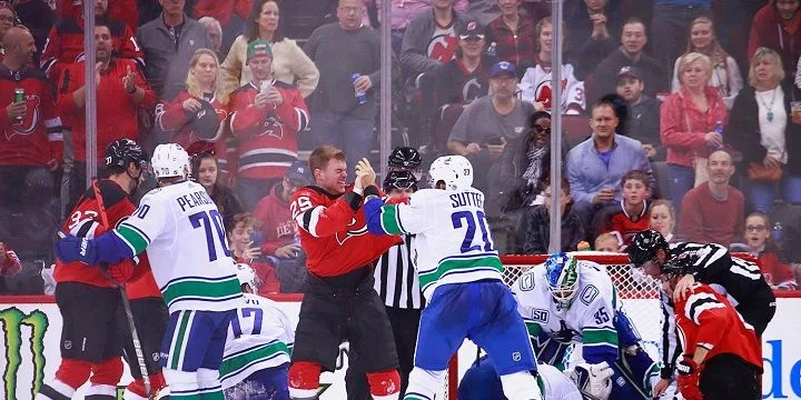 New Jersey Devils - Vancouver Canucks New Jersey Devils - Vancouver Canucks