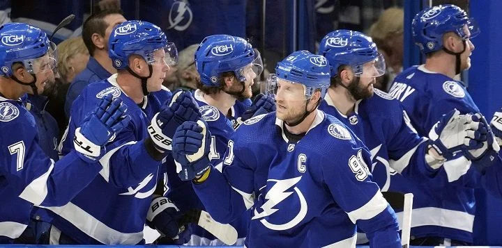 Tampa Bay Lightning - Detroit Red Wings Tampa Bay Lightning - Detroit Red Wings