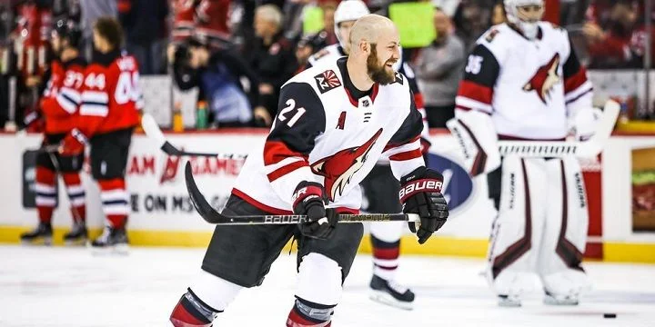 Arizona Coyotes - Ottawa Senators Arizona Coyotes - Ottawa Senators
