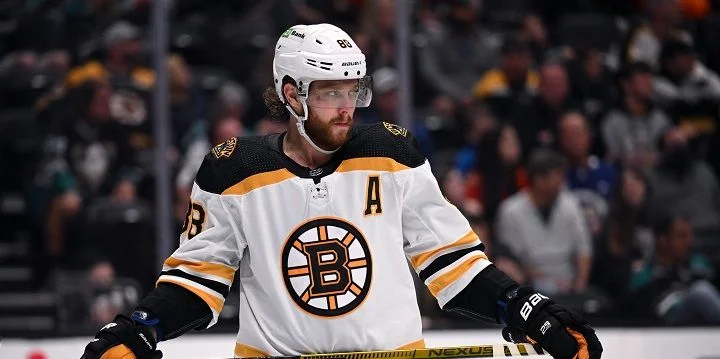 Boston Bruins - Chicago Blackhawks Boston Bruins - Chicago Blackhawks