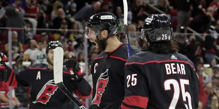 Carolina Hurricanes - Colorado Avalanche Carolina Hurricanes - Colorado Avalanche