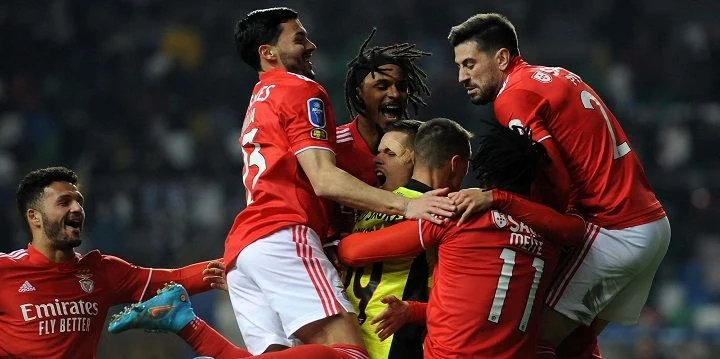 Ajax - Benfica