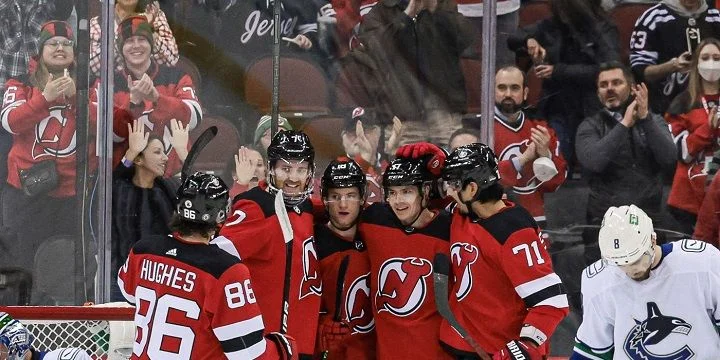 New Jersey Devils - New York Rangers New Jersey Devils - New York Rangers