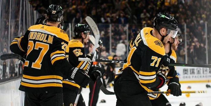 Boston Bruins - Toronto Maple Leafs Boston Bruins - Toronto Maple Leafs