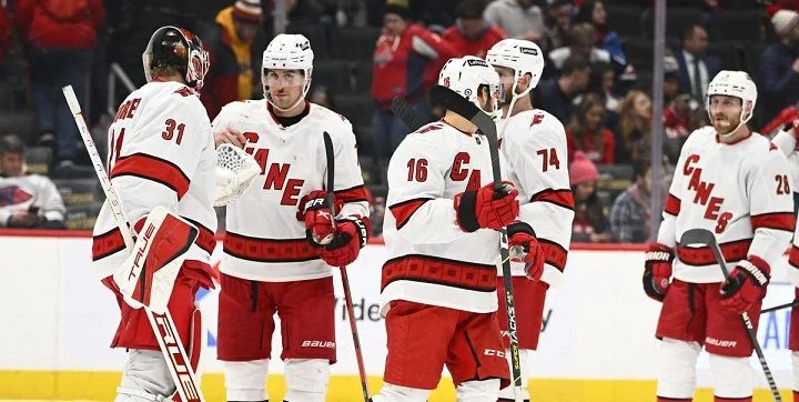 Carolina Hurricanes - Montreal Canadiens
