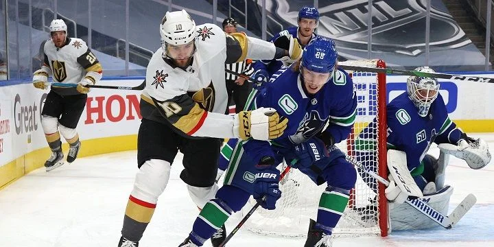 Vancouver Canucks - Vegas Golden Knights