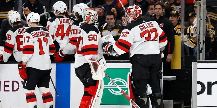 New Jersey Devils - New York Rangers New Jersey Devils - New York Rangers