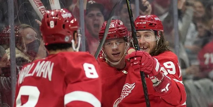 Detroit Red Wings - Boston Bruins Detroit Red Wings - Boston Bruins