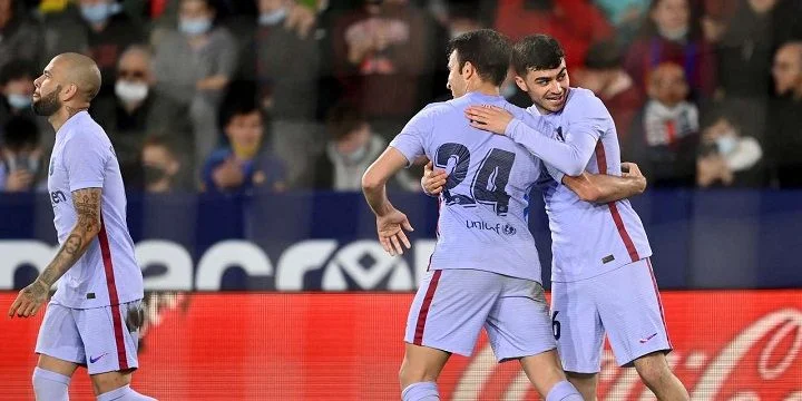 Barcelona - Eintracht Frankfurt Barcelona - Eintracht Frankfurt