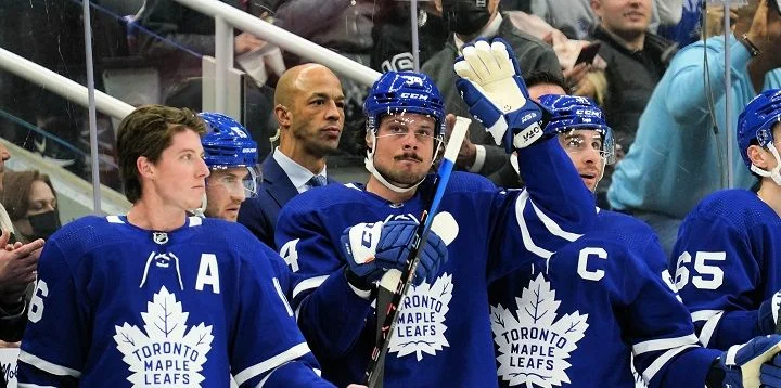 Ottawa Senators - Toronto Maple Leafs