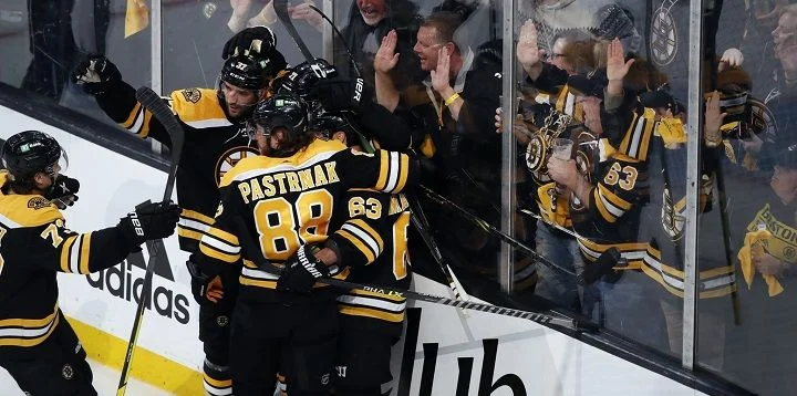 Boston Bruins - Carolina Hurricanes