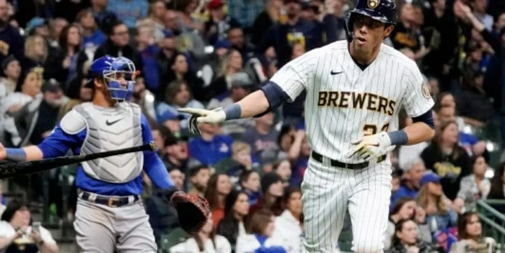 Cincinnati Reds - Milwaukee Brewers Cincinnati Reds - Milwaukee Brewers