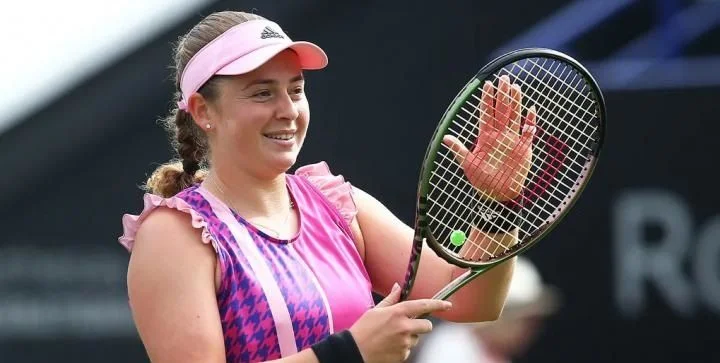 Oceane Dodin - Jelena Ostapenko