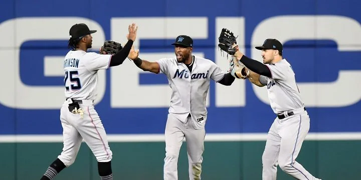 Miami Marlins - San Diego Padres Miami Marlins - San Diego Padres