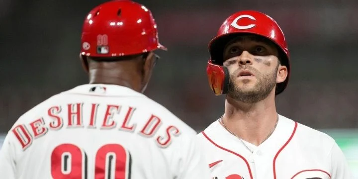 Philadelphia Phillies - Cincinnati Reds Philadelphia Phillies - Cincinnati Reds