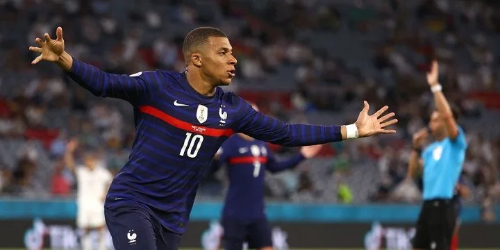France - Austria France - Austria