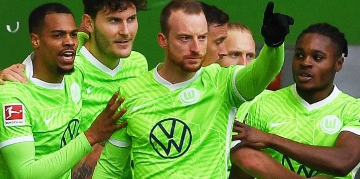 Wolfsburg - VfB Stuttgart Wolfsburg - VfB Stuttgart